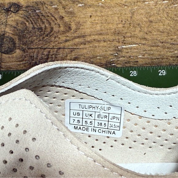 Dream Pairs tulip lux Beige Slip-On Slippers - Picture 3 of 10